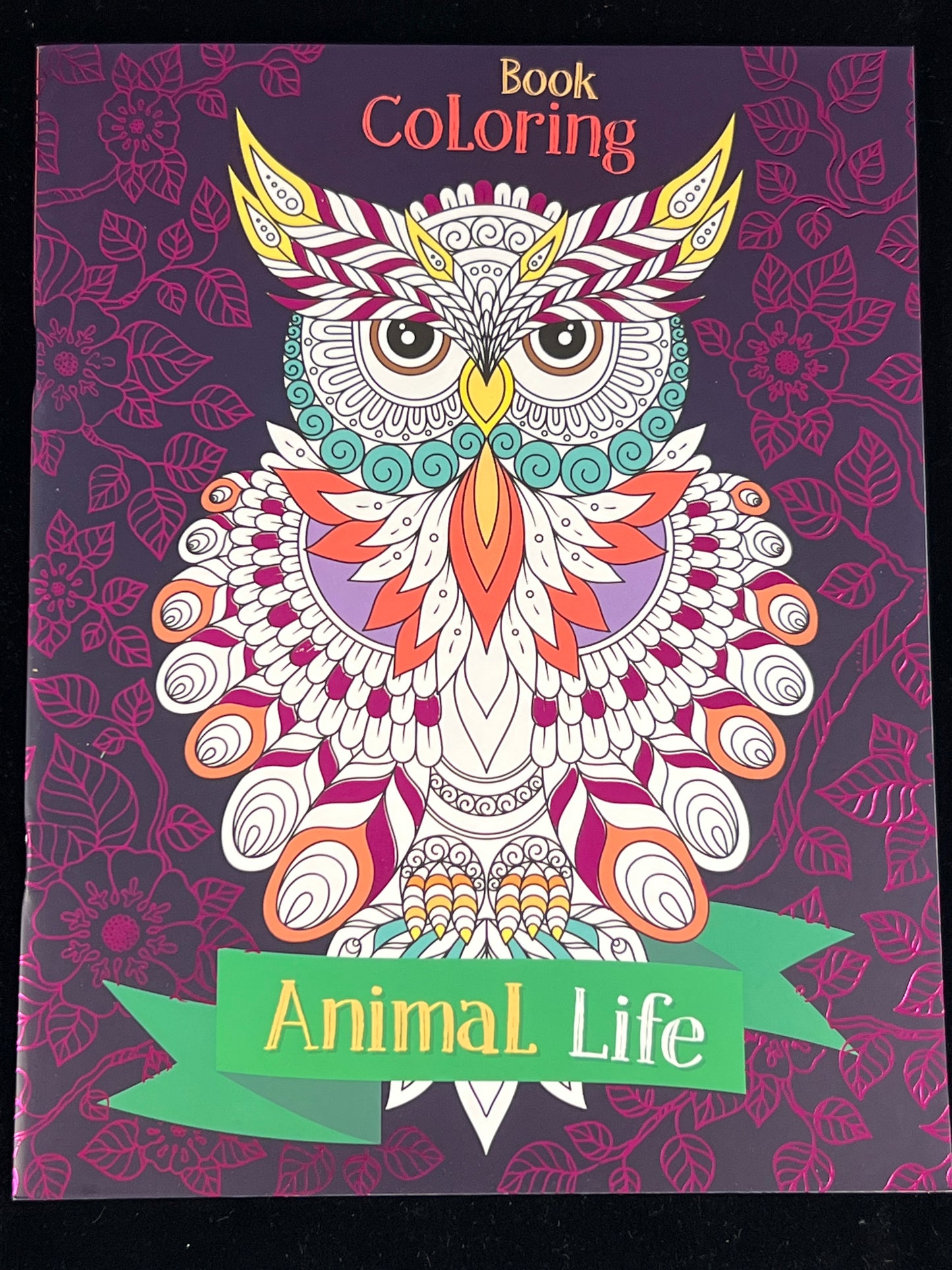 Colouring Book - Animal Life - 32 pages to colour